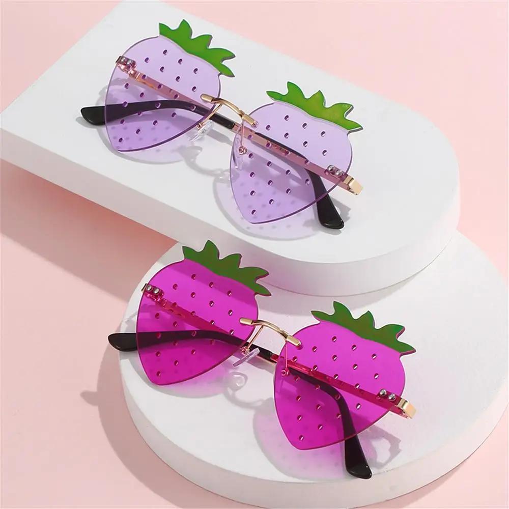 스트리트 스냅 축제 레이브 딸기 선글라스, 크리스마스 장식 안경